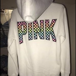 DO NOT BUY.  IN SEARCH OF.  SIZE SMALL OR MEDIUM IN GREAT CONDITION.